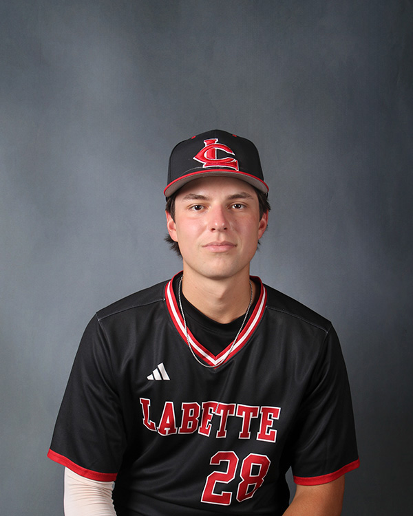Lincoln Behm Headshot